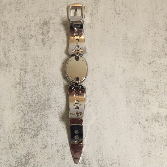 EUC Gucci Mother of Pearl Marina Chain Bracelet Watch - Picture 4 of 16